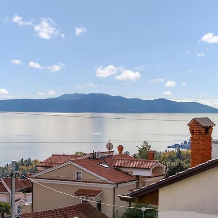 Apartment Mara Opatija With Rooftop Swimming Pool Ičići المظهر الخارجي الصورة
